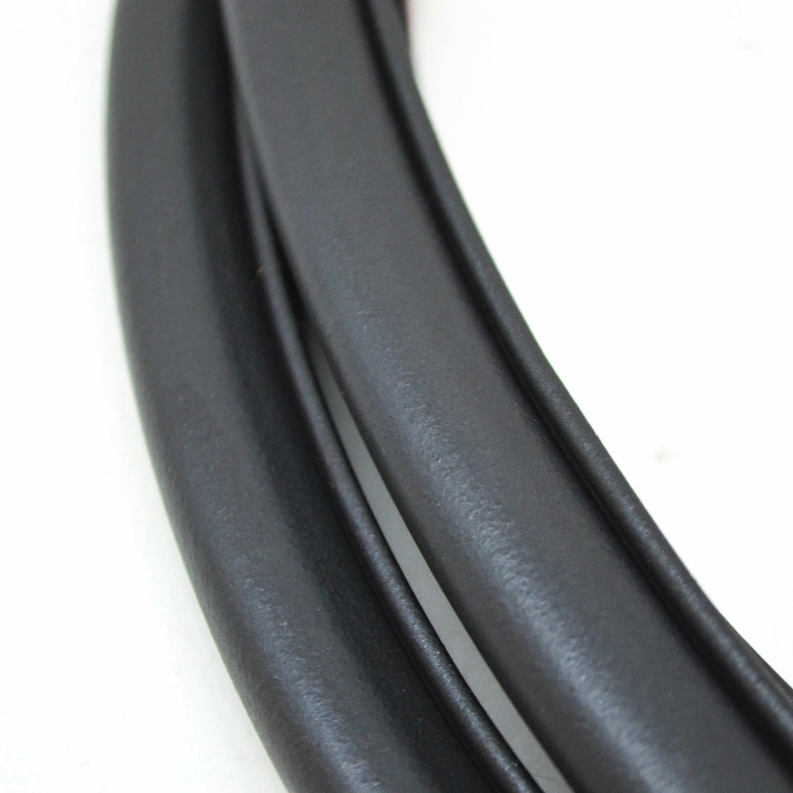 NEW AUDI Q5 8R FRONT RIGHT RUBBER WEATHER STRIP SEAL 8R0837912L 2015