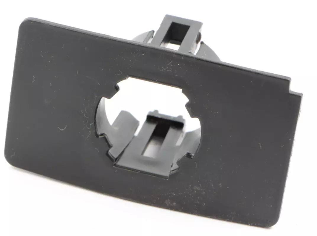 NEW AUDI A3 8P REAR RIGHT PARK SENSOR SUPPORT 8P7919290 ORIGINAL