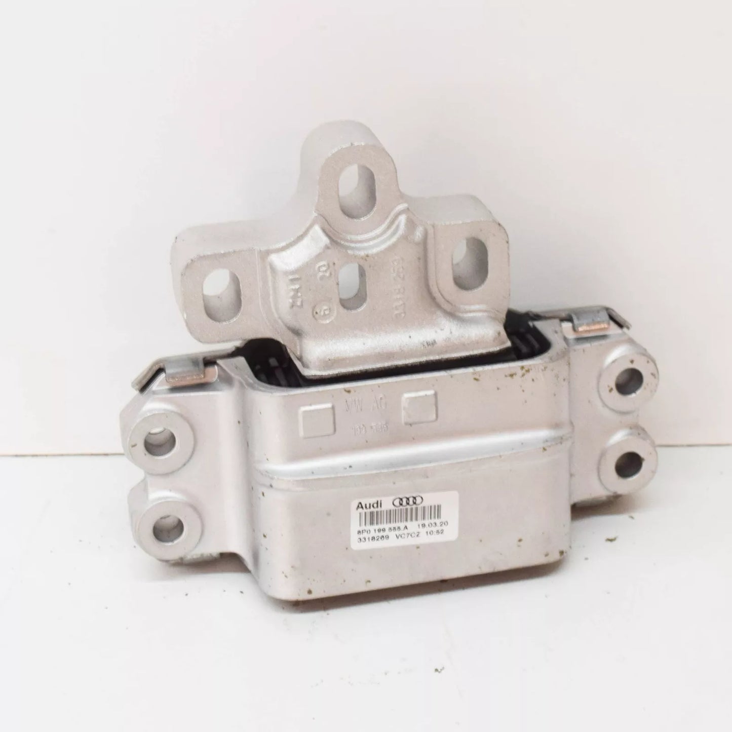 NEW AUDI A3 RS3 8P GEARBOX MOUNTING 8P0199555A ORIGINAL