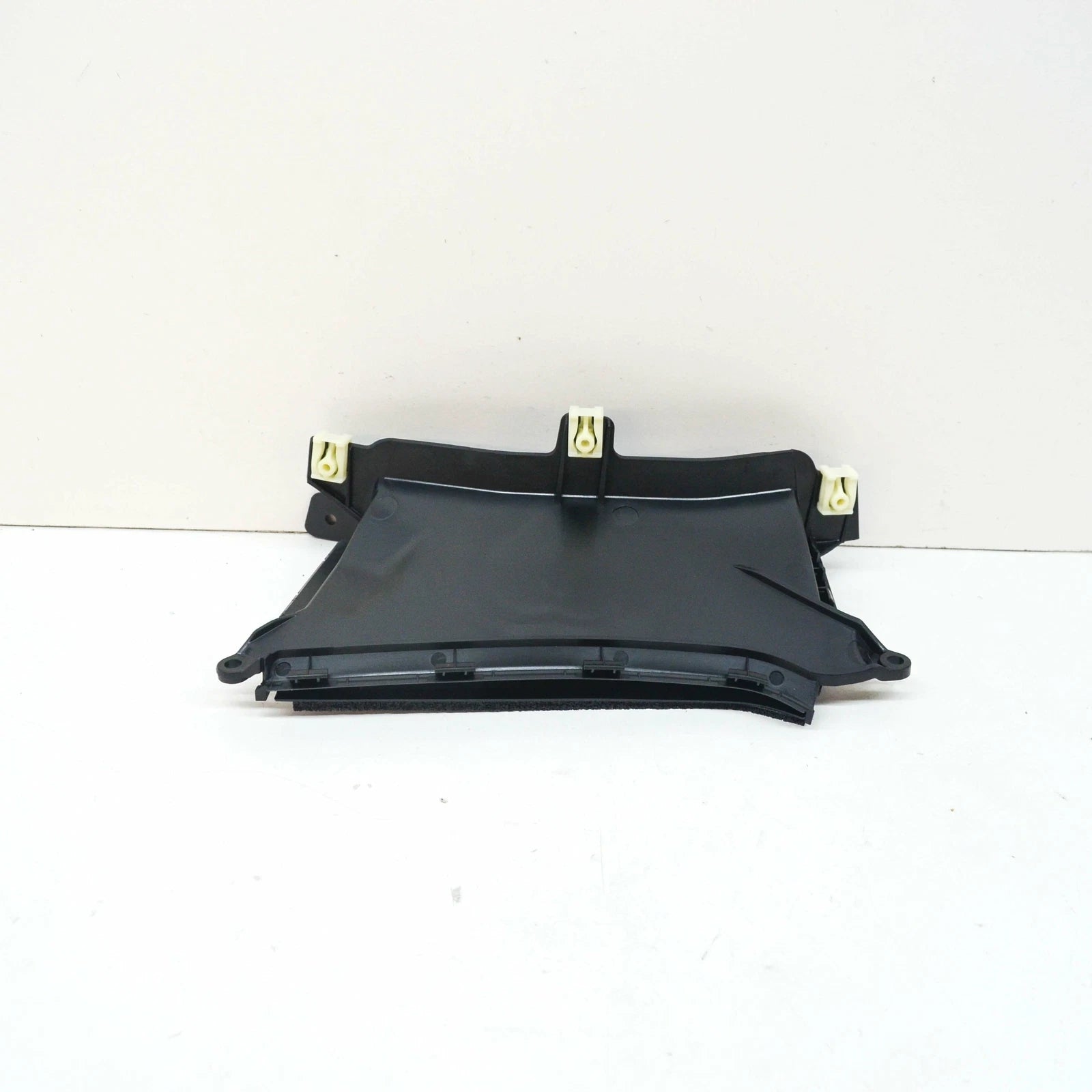 NEW BMW 7 G11 G12 LEFT INNER SIDEWALL AIR DUCT 51747478835 ORIGINAL