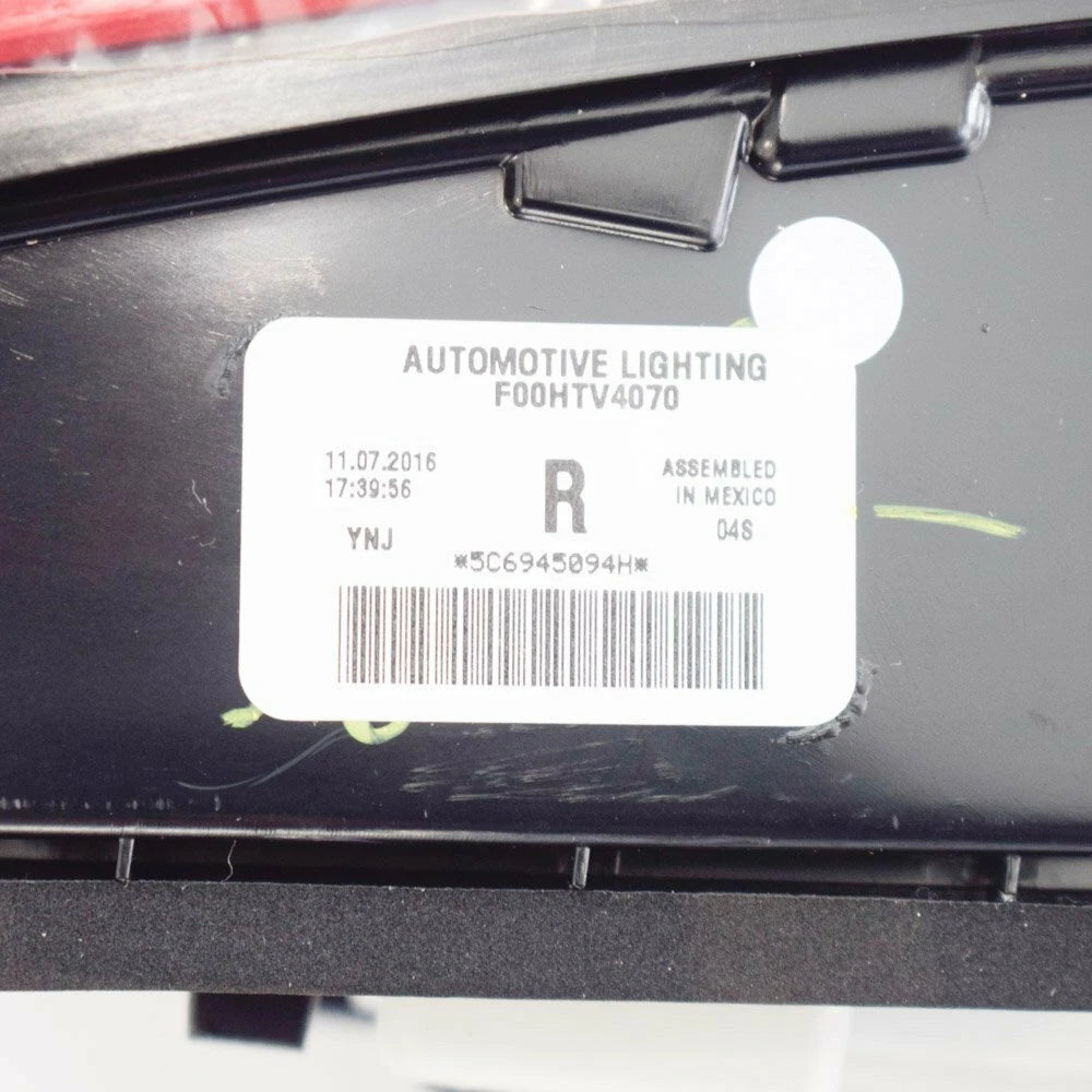 NEW VOLKSWAGEN JETTA 5C REAR RIGHT TAILLIGHT 5C6945094K ORIGINAL