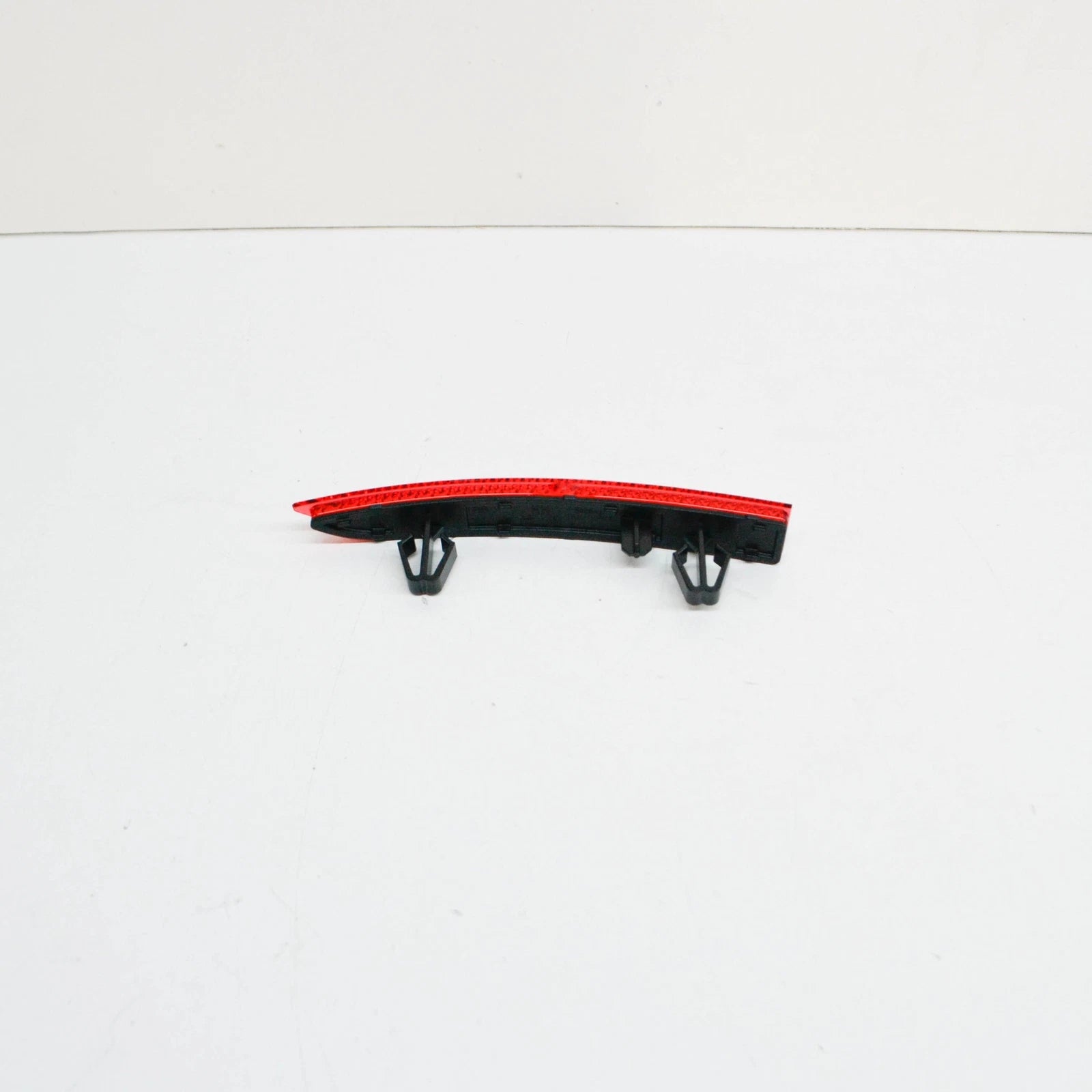 NEW VW ARTEON 3H REAR RIGHT OUTER BUMPER REFLECTOR 3G8945106