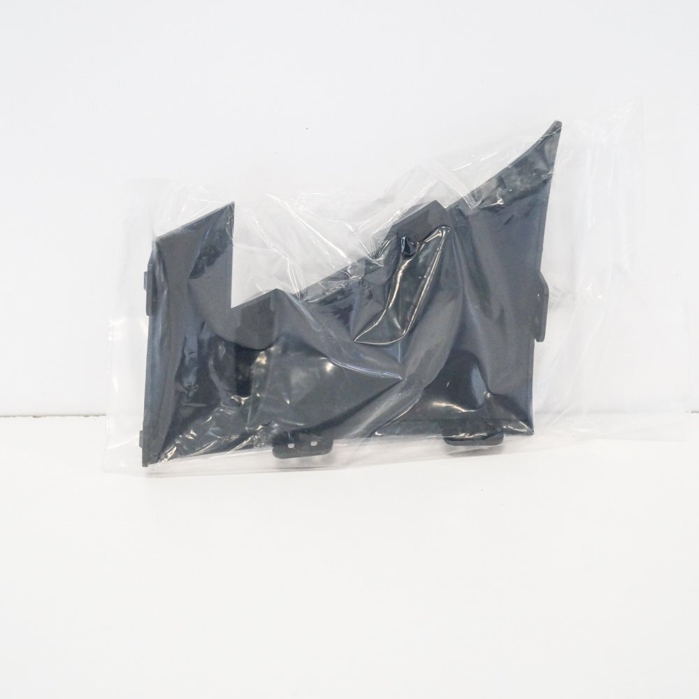 NEW MERCEDES BENZ C CLASS W205 PLASTIC TRIM COVER A2058858502 ORIGINAL