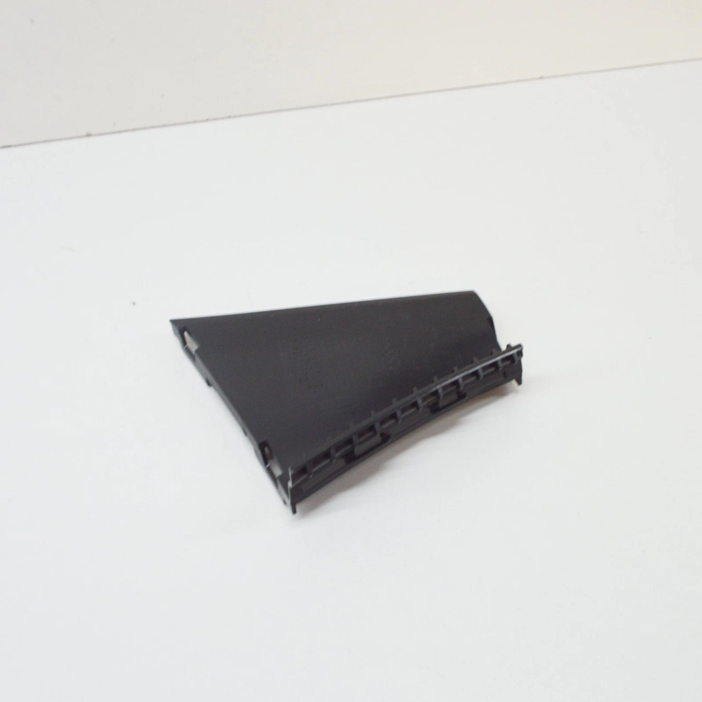 NEW AUDI A6 C8 FRONT BUMPER COVER LEFT AIR GUIDE 4K0121763B ORIGINAL