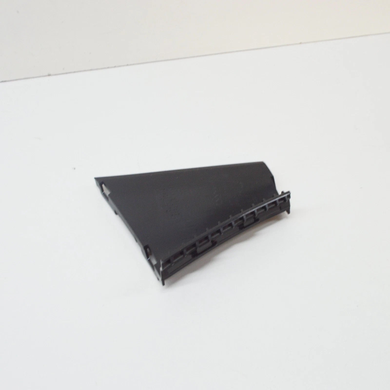 NEW AUDI A6 C8 FRONT BUMPER COVER LEFT AIR GUIDE 4K0121763B ORIGINAL