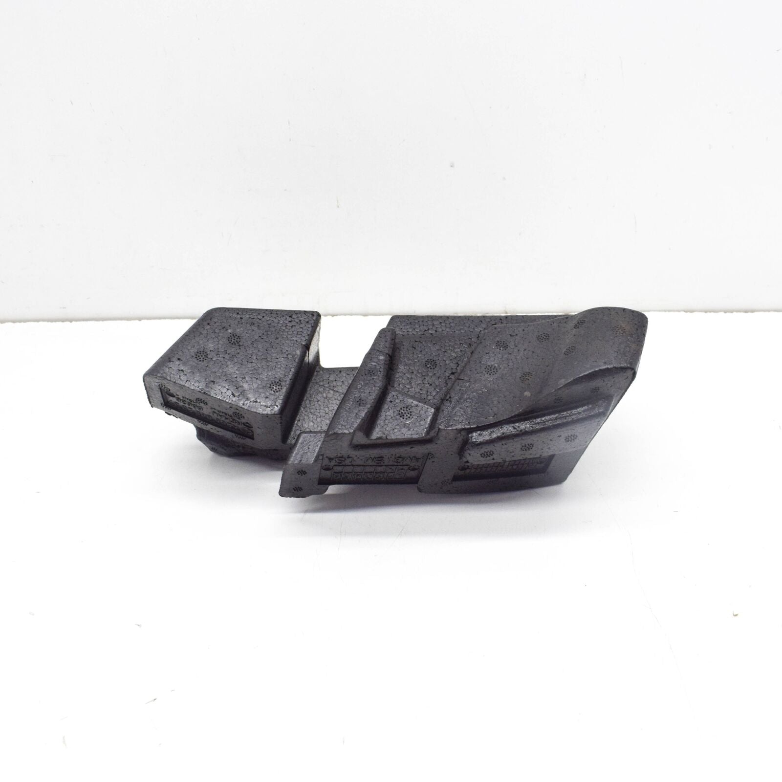 NEW MB C-CLASS W205 FRONT BUMPER LEFT IMPACT ABSORBER A2058852337 2015 ORIGINAL