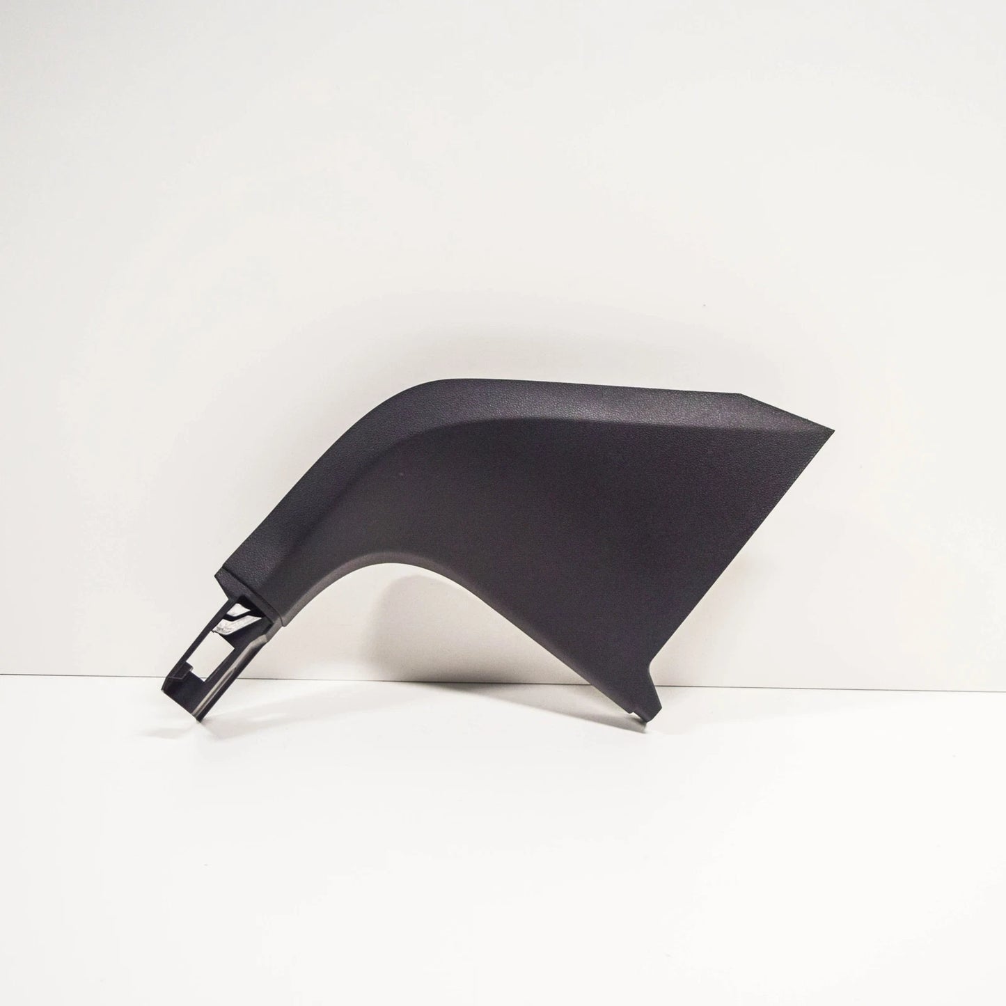 NEW VOLKSWAGEN PASSAT B8 A-PILLAR LOWER RIGHT TRIM LHD 3G1863484A 82V ORIGINAL