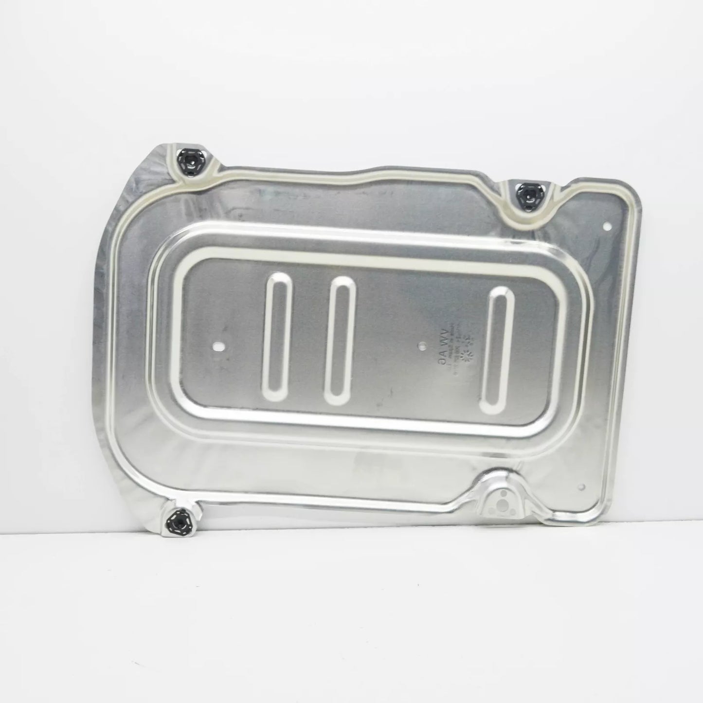 NEW VOLKSWAGEN POLO AW LEFT UNDERBODY TRIM 2Q0825229B