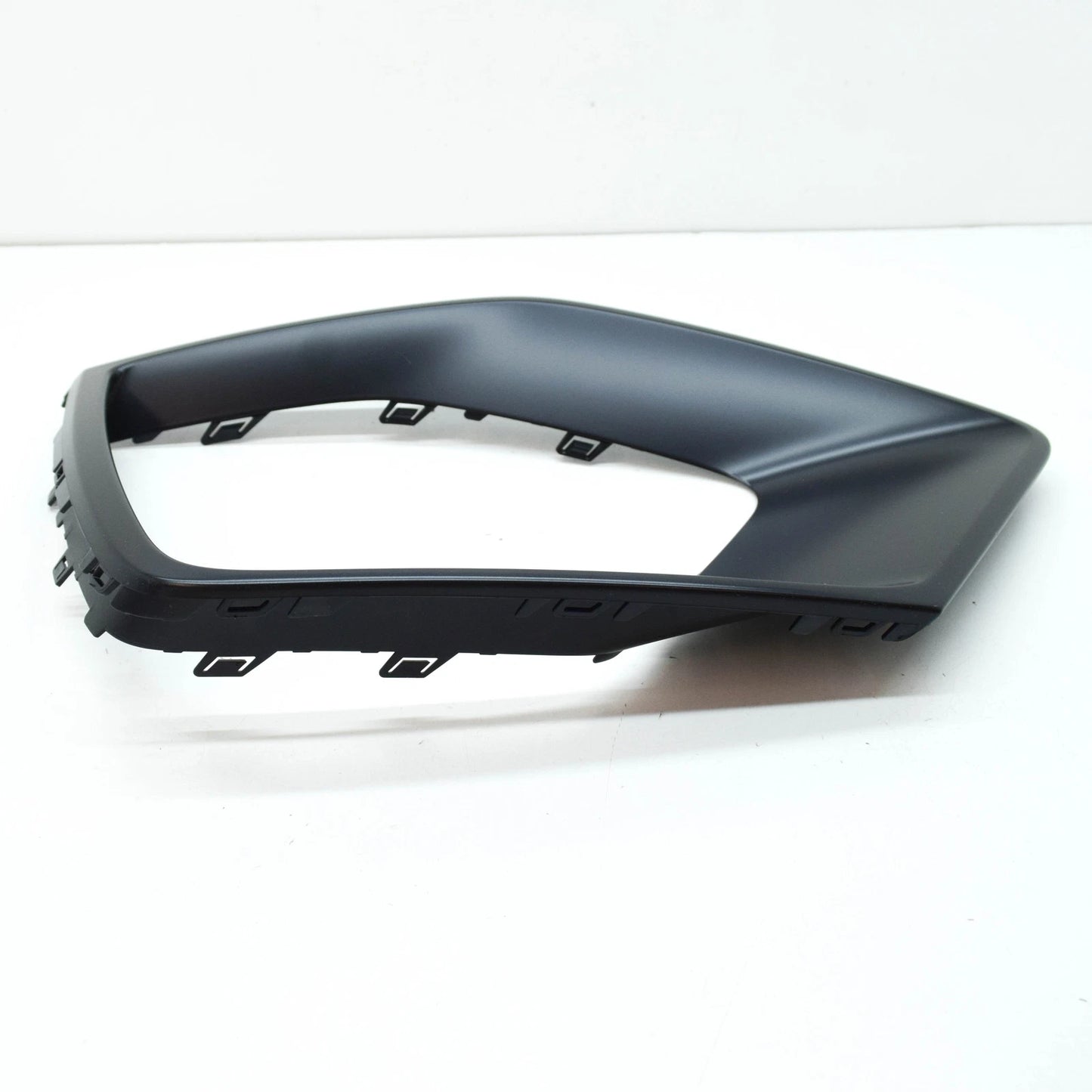 NEW AUDI Q8 FRONT BUMPER LEFT GRILLE DECORATIVE FRAME 4M8853257RU6 ORIGINAL