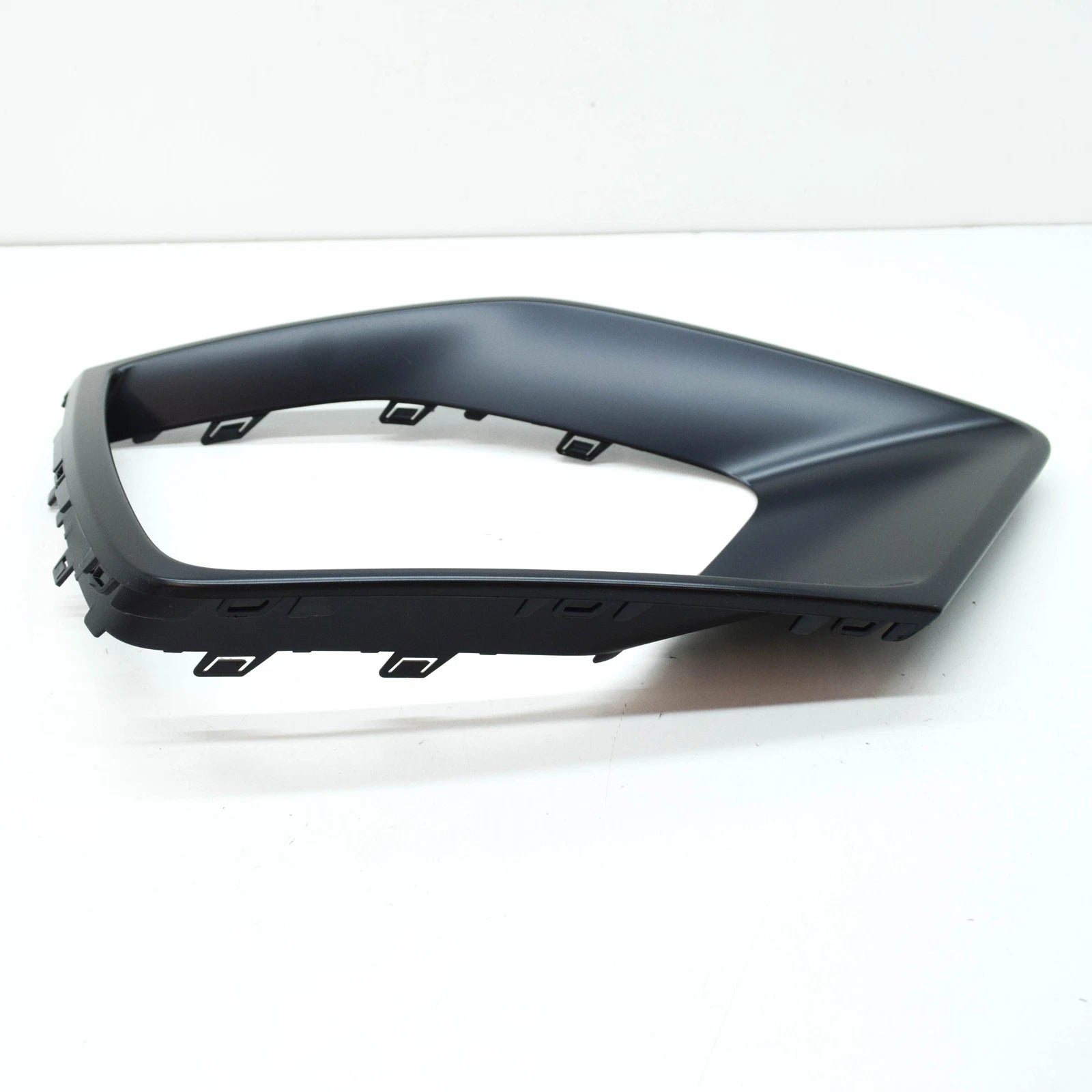 NEW AUDI Q8 FRONT BUMPER LEFT GRILLE DECORATIVE FRAME 4M8853257RU6 ORIGINAL