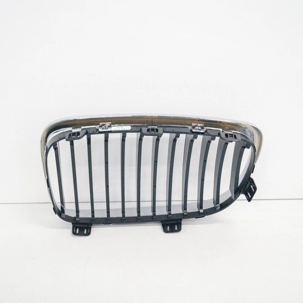 NEW BMW 1 SERIES E87 FRONT BUMPER GRILLE RIGHT SIDE 51137179656 7179656 ORIGINAL
