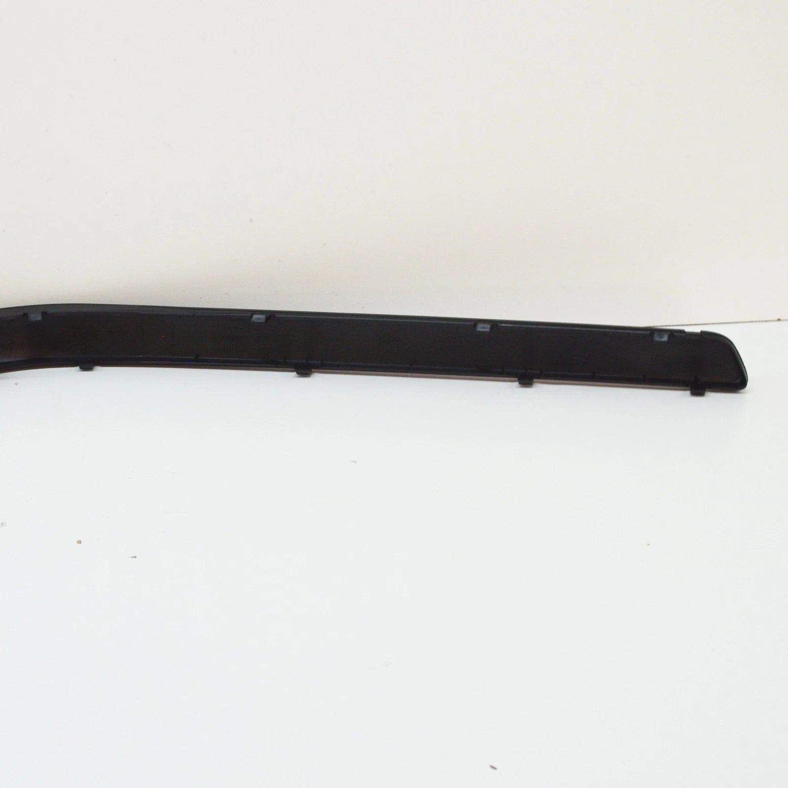 NEW BMW 5 E39 M REAR RIGHT BUMPER MOULDING TRIM 51122498502 ORIGINAL