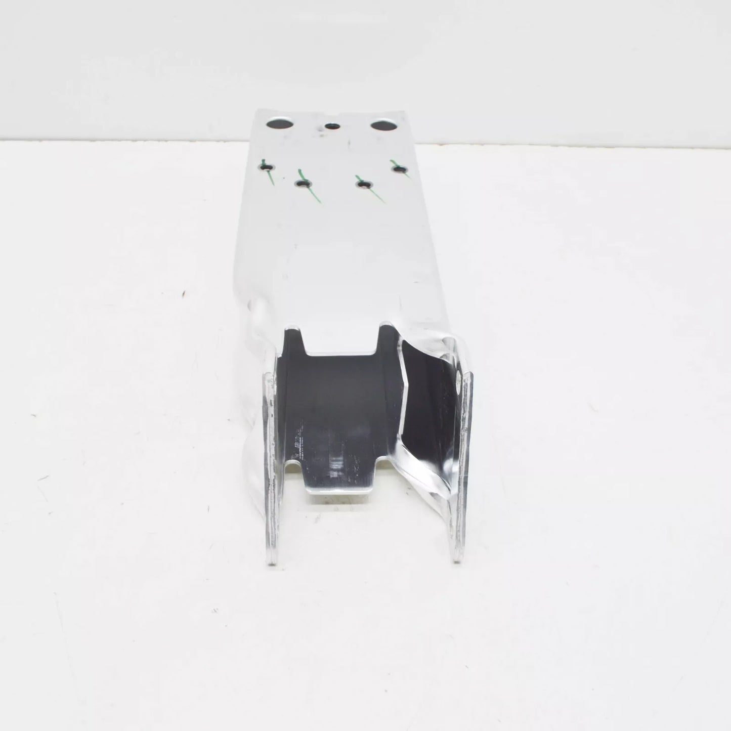 NEW BMW X1 F48 FRONT BUMPER LEFT DEFORMATION ELEMENT 51117406385 2015 ORIGINAL