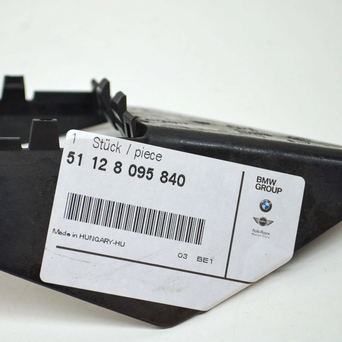 NEW BMW 7 G11 M REAR BUMPER LEFT ABSORBER FUNNEL 51128095840 ORIGINAL