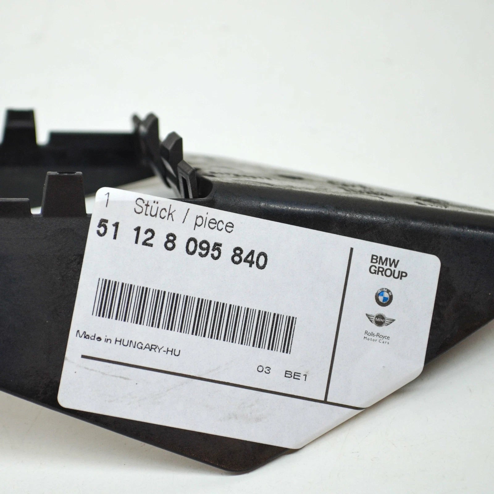 NEW BMW 7 G11 M REAR BUMPER LEFT ABSORBER FUNNEL 51128095840 ORIGINAL