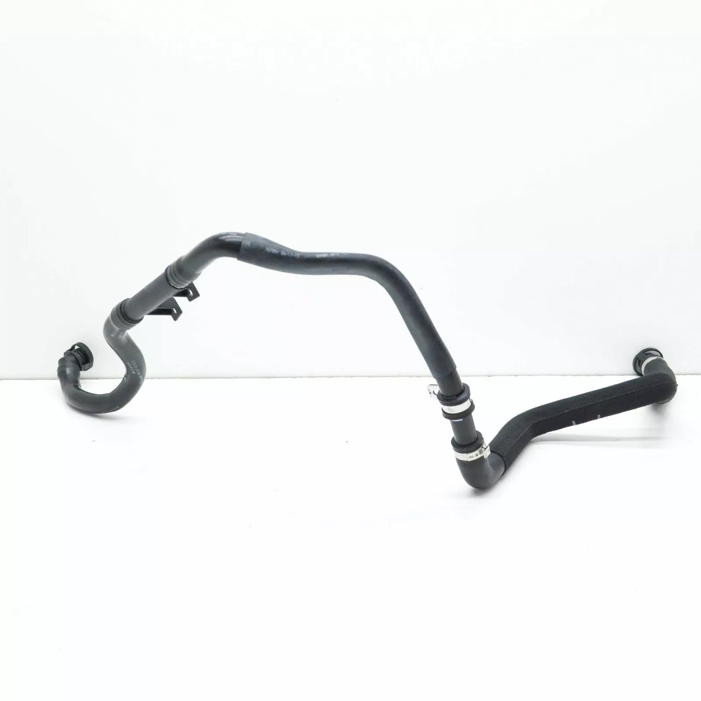 NEW AUDI A5 CABRIO 8F RIGHT SECONDARY AIR INJECTION PUMP TUBE 8F0133818B