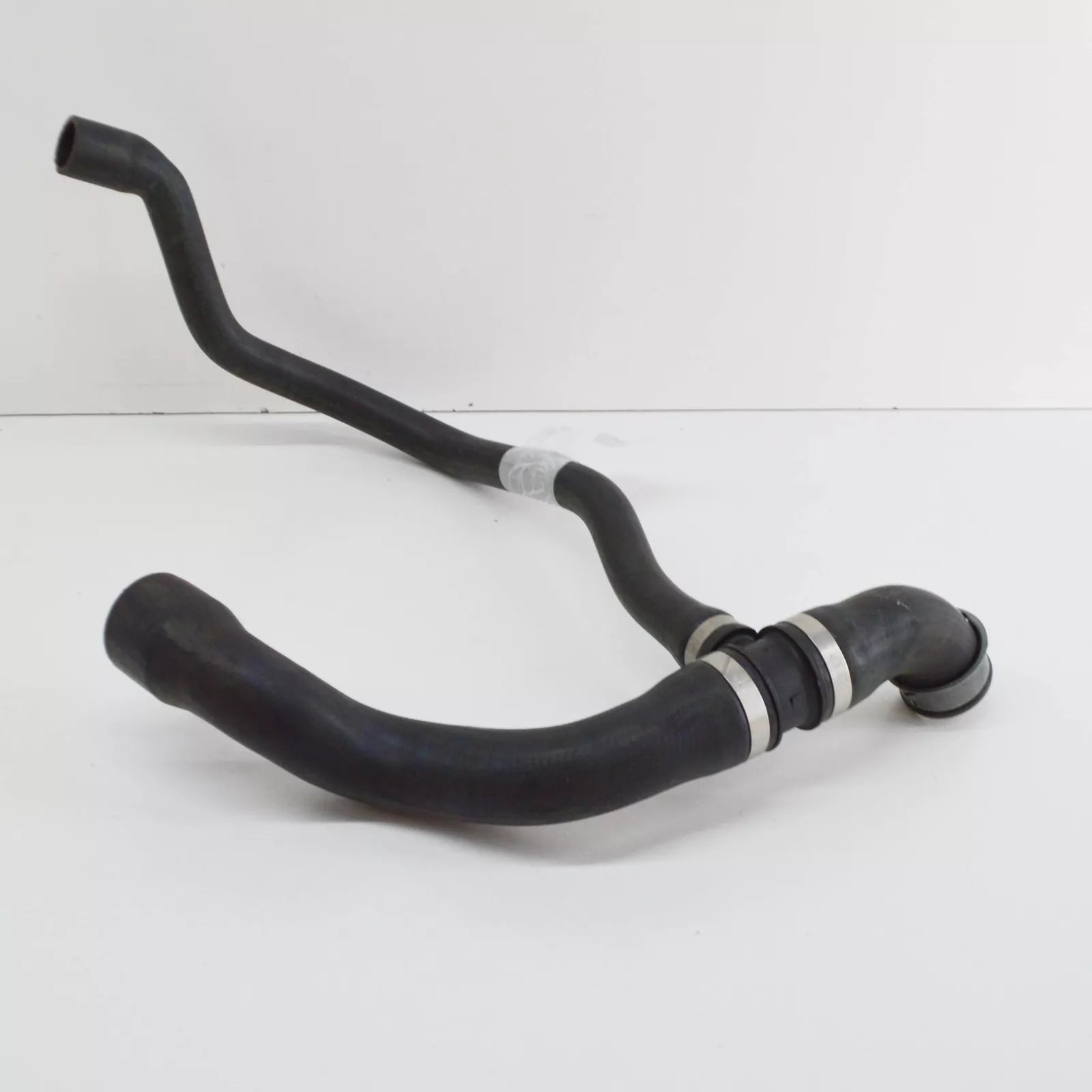 NEW MERCEDES-BENZ SLK R171 RADIATOR BOTTOM HOSE A1715010482 ORIGINAL