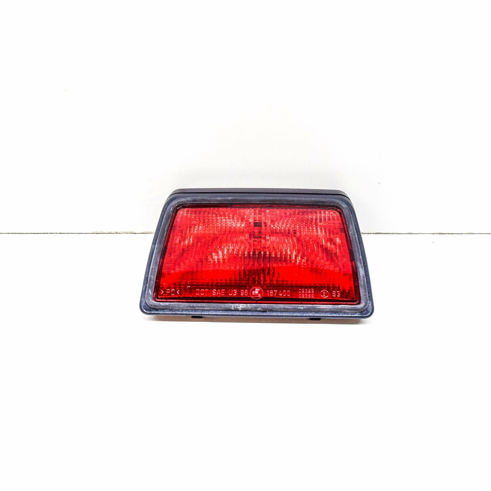 NEW MERCEDES-BENZ S W140 ADDITIONAL STOP LIGHT A14082018565076 ORIGINAL