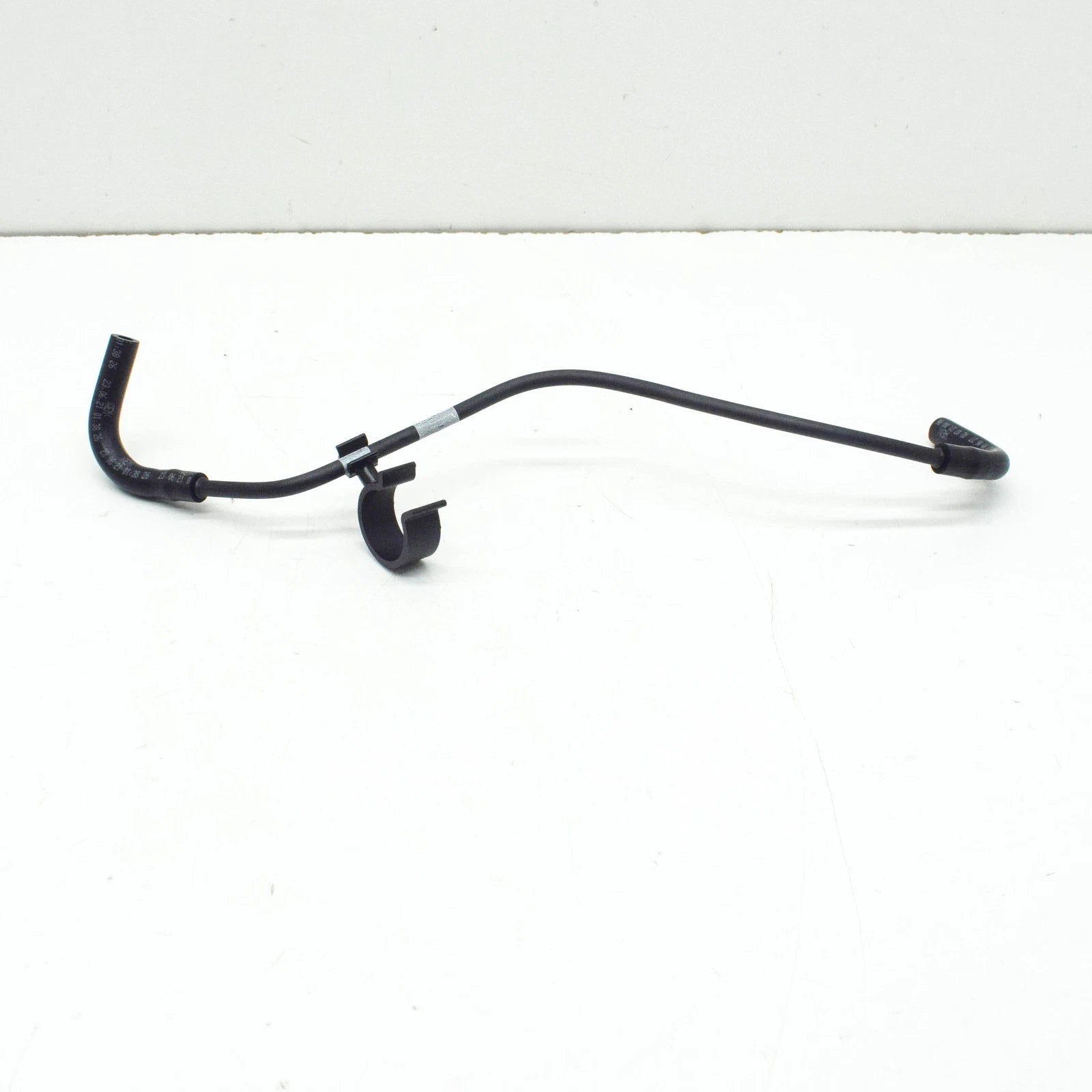 NEW MB C W204 TURBO TO PRESSURE TRANSDUCER VACUUM LINE A2740702732 ORIGINAL