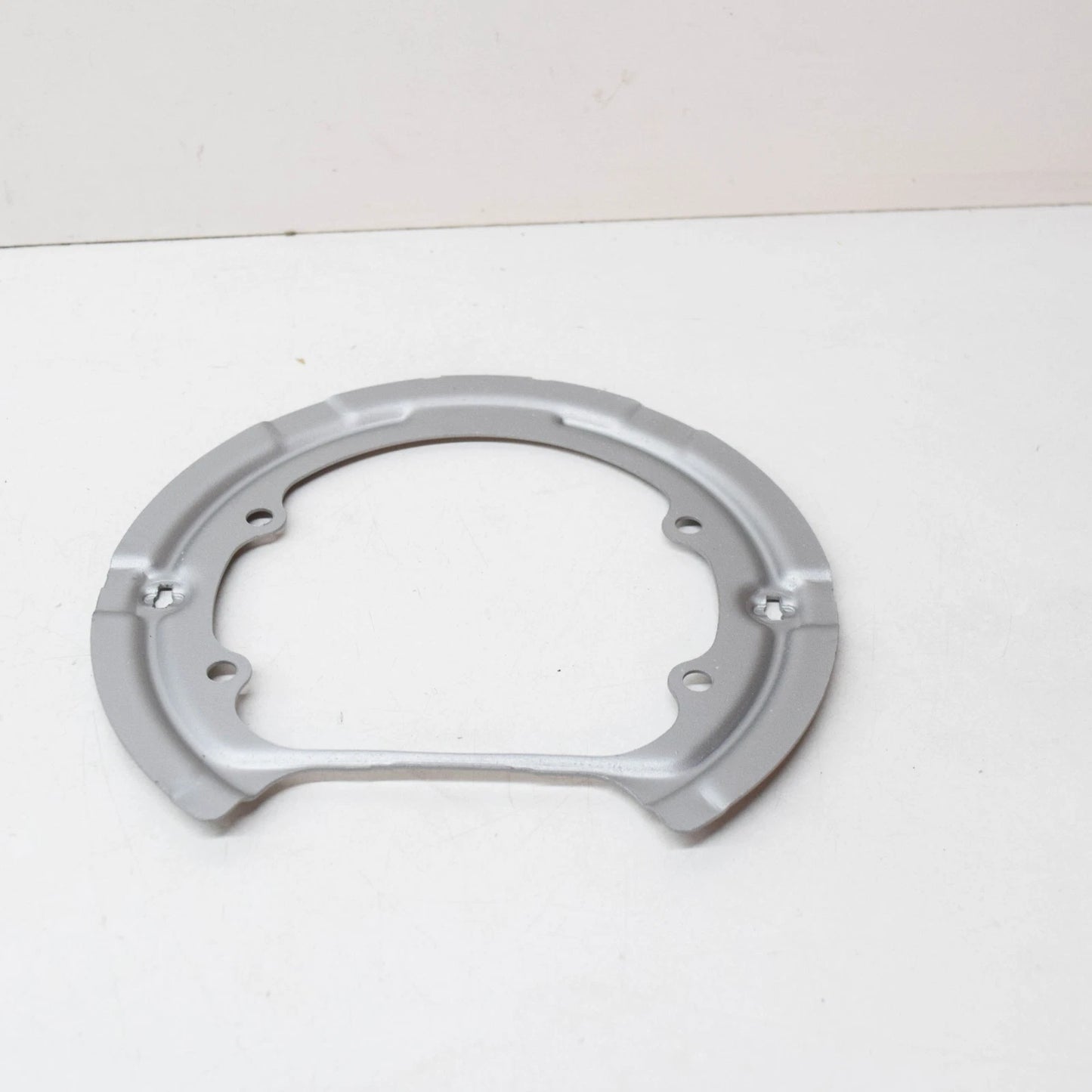 NEW BMW 5 E60 REAR WHEEL BRAKE SUPPORTING RING 34216777837 6777837 ORIGINAL