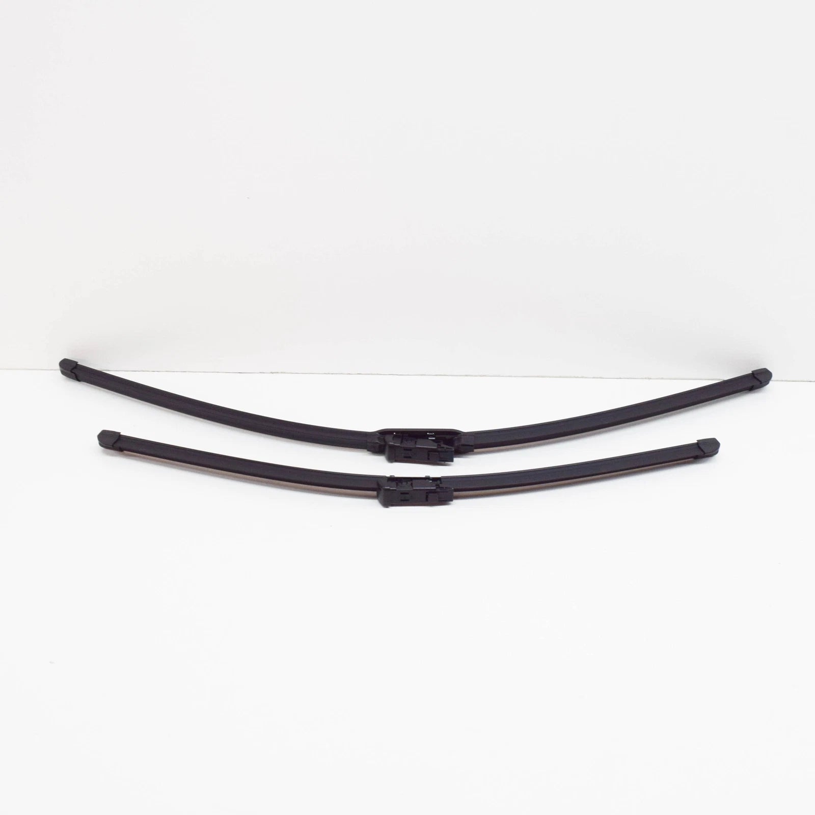 NEW AUDI A8 D4 FRONT WINDSCREEN WIPER BLADES AERO LHD 4H1998002B ORIGINAL