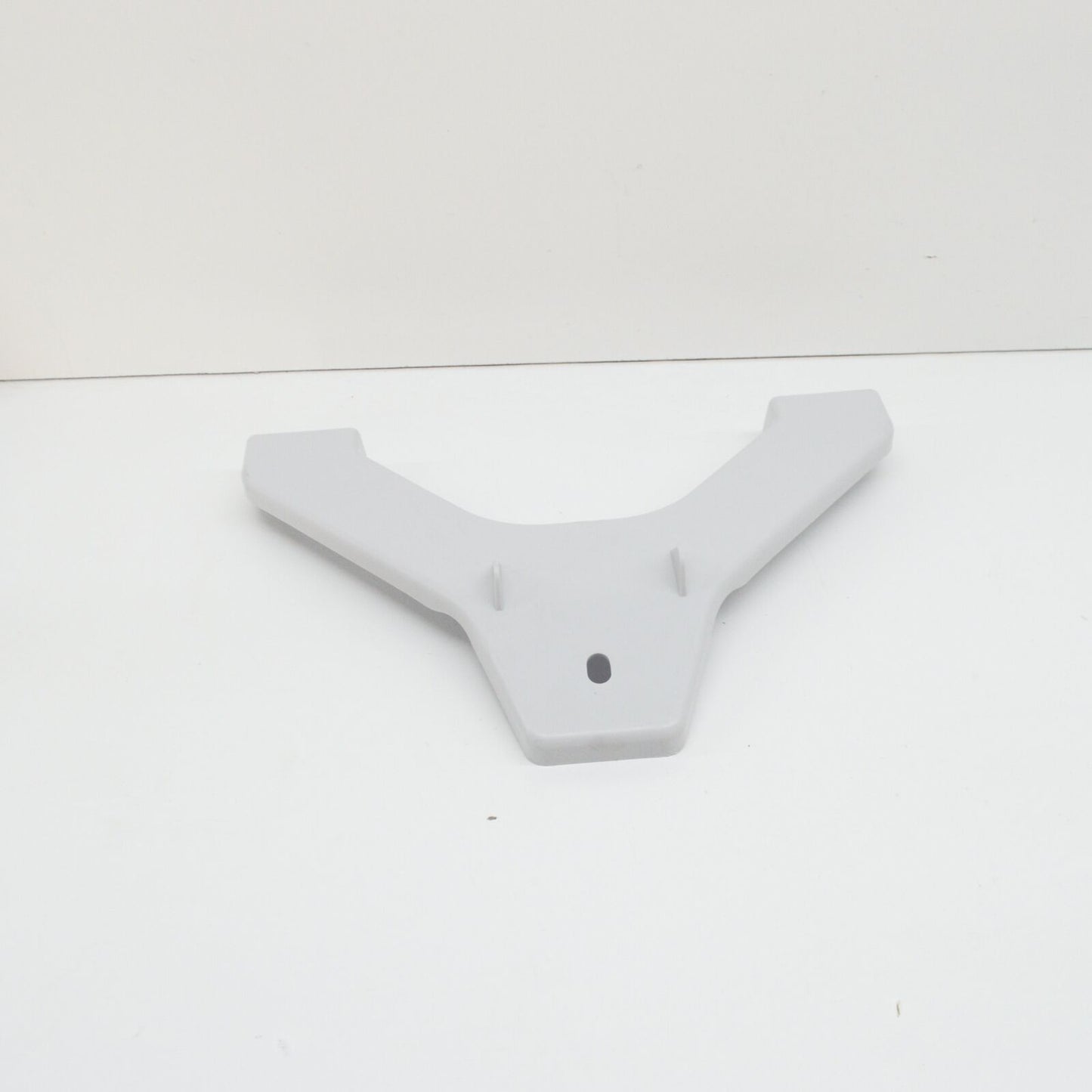 NEW MERCEDES-BENZ GL-CLASS X164 REAR BUMPER CENTER BRACKET A1648805114 ORIGINAL