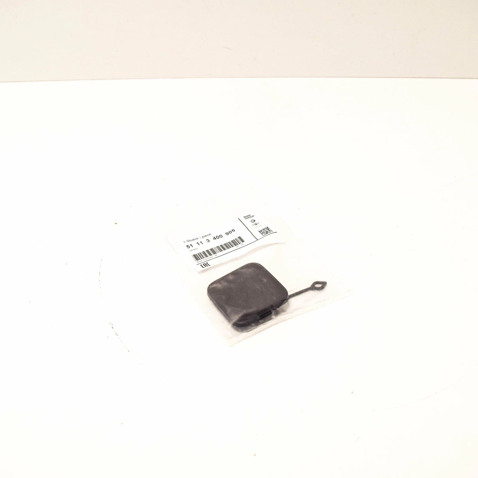 NEW BMW X3 E83 FRONT BUMPER TOWING TOW EYE HOOK COVER 51113400905 3400905