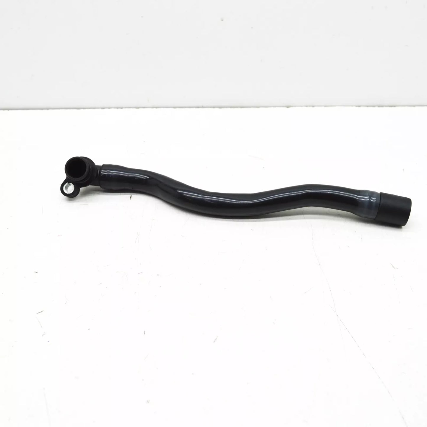 NEW AUDI A3 SPORTBACK 8P CRANKCASE BREATHER HOSE 03C103493AM