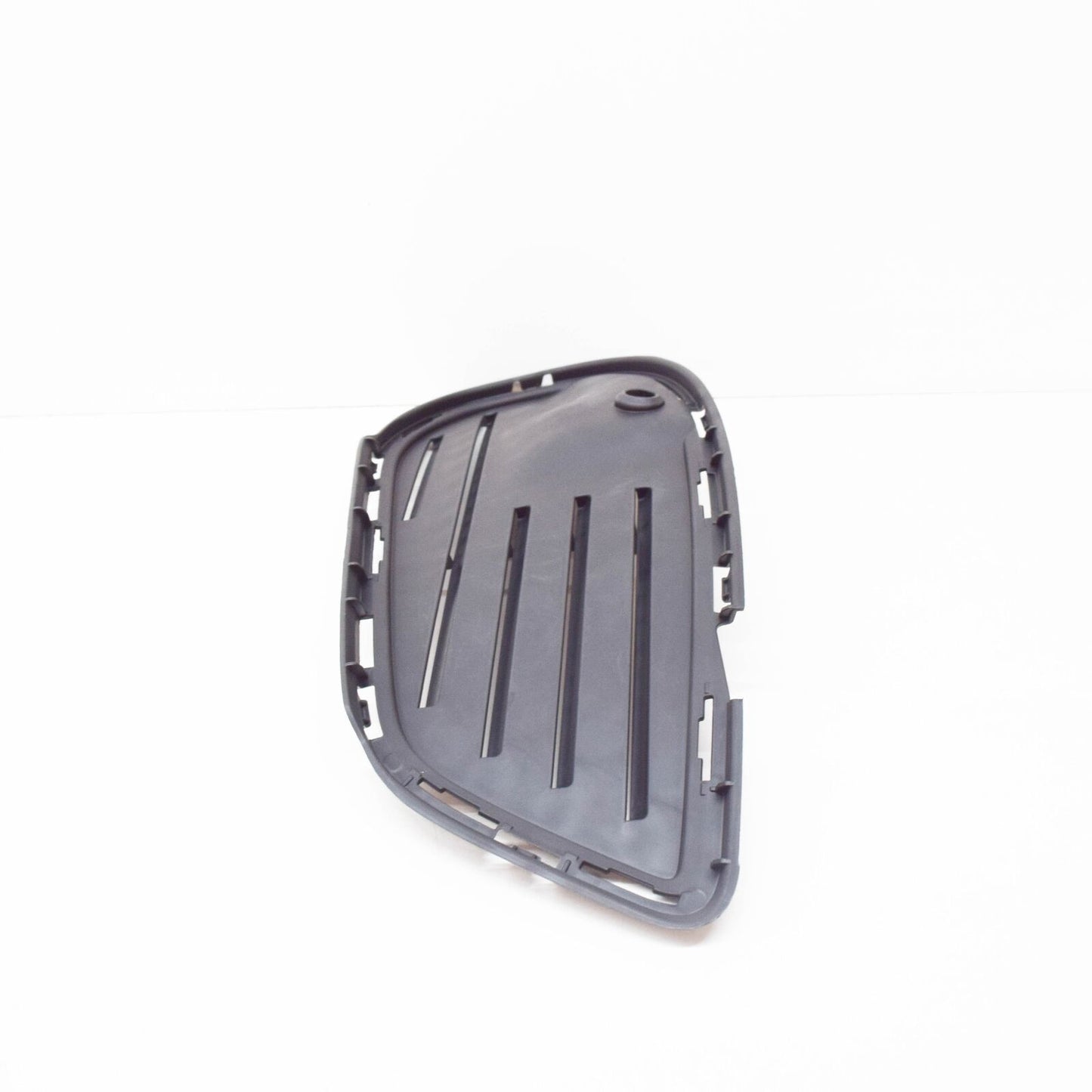 NEW MERCEDES-BENZ C-CLASS W205 FRONT BUMPER RIGHT GRILL A2058854123 2016