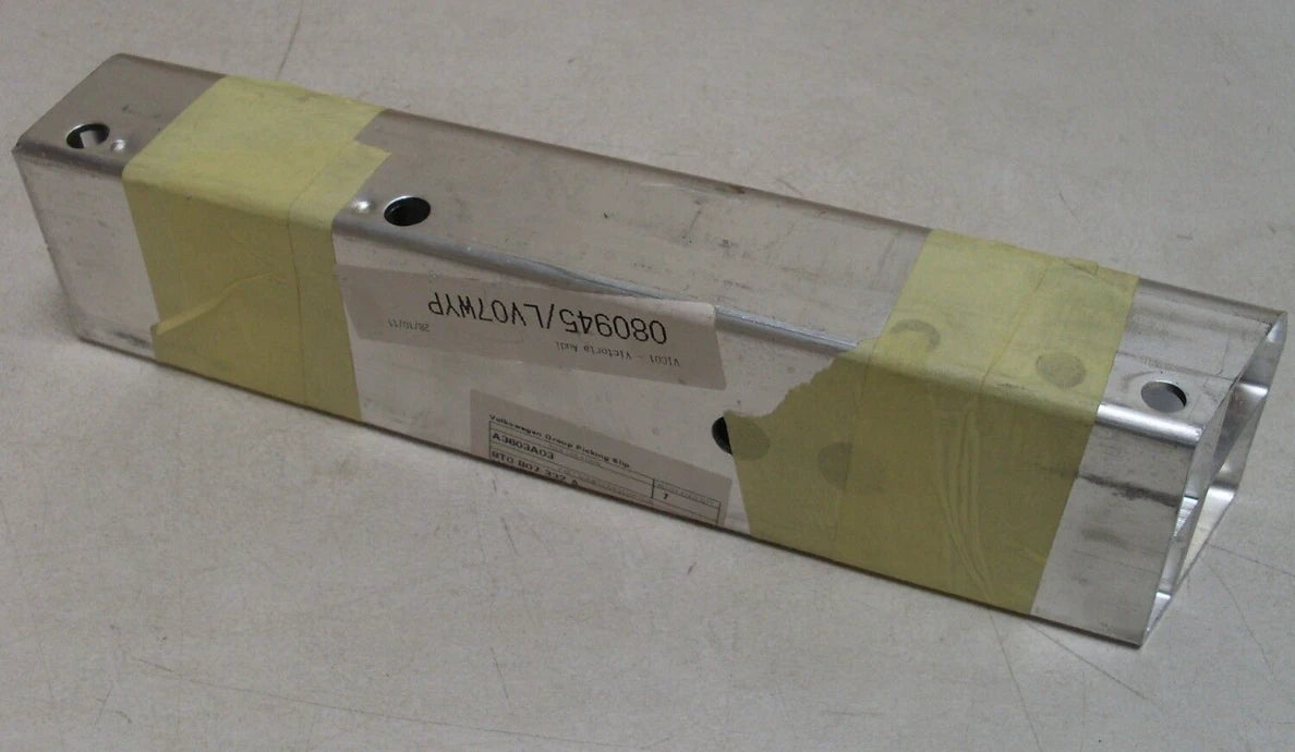 NEW AUDI A5 8T BUMPER REINFORCEMENT EXTENSION REAR RIGHT SIDE 8T0807332A