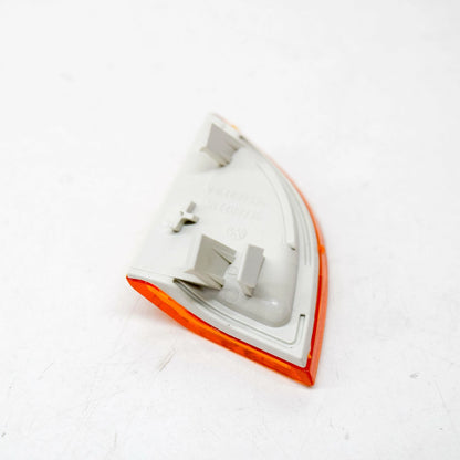 NEW VW PASSAT CC A6 FRONT RIGHT TURN INDICATOR REFLECTOR 3C8807718A