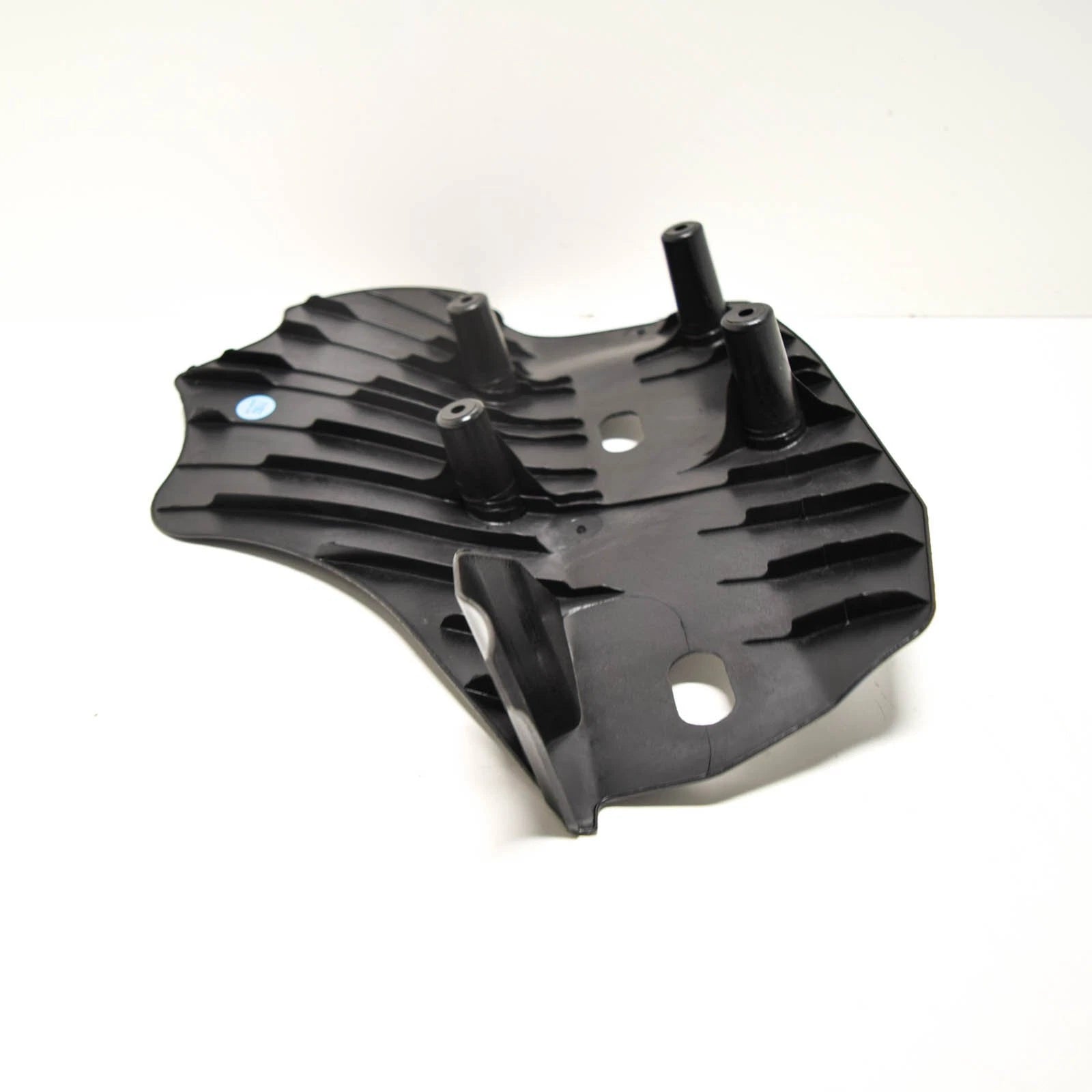 NEW BMW 1 F20 REAR RIGHT CONTROL ARM COVER PLASTIC 6796138 2017 ORIGINAL