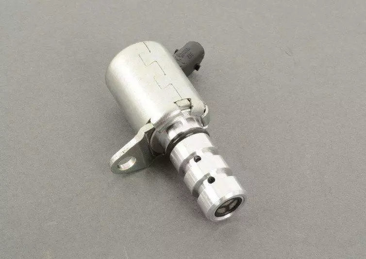 NEW AUDI A4 B8 OIL CONTROL VALVE 059115243B ORIGINAL