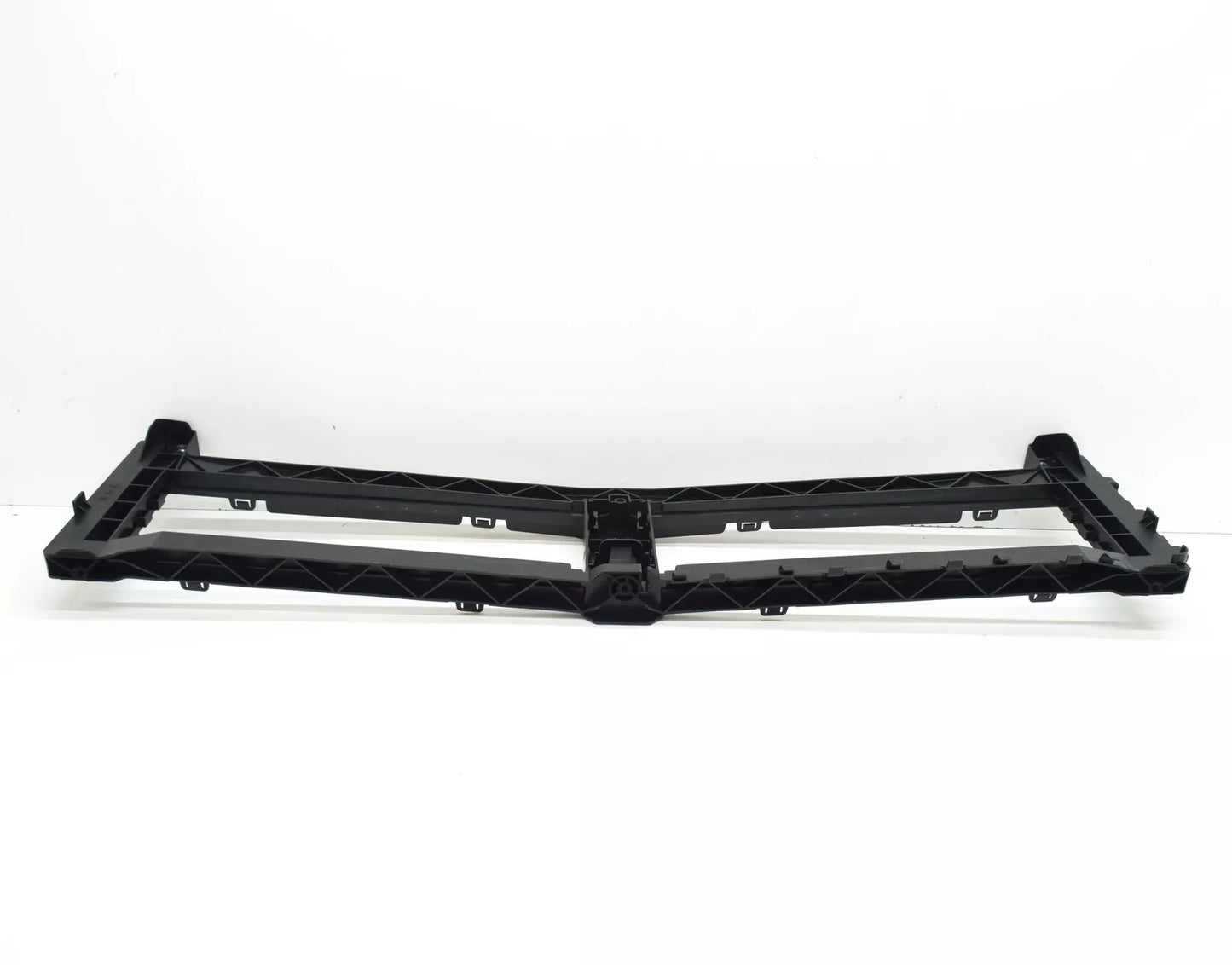 NEW MB B-CLASS W247 FRONT LOWER CENTER RADIATOR AIR DUCT A2478803202 ORIGINAL