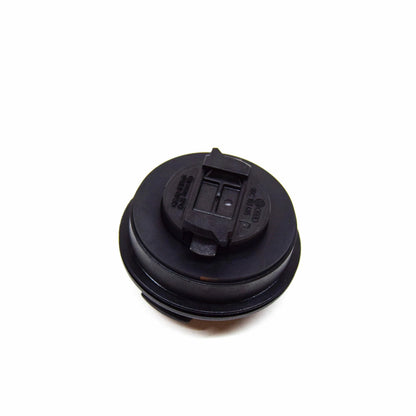 NEW AUDI A4 B8 ENGINE OIL FILLER CAP 06C103485P ORIGINAL