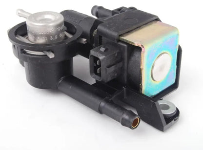 NEW BMW 3 E46 DIRECTIONAL CONTROL VALVE 1438795 13311438795 ORIGINAL