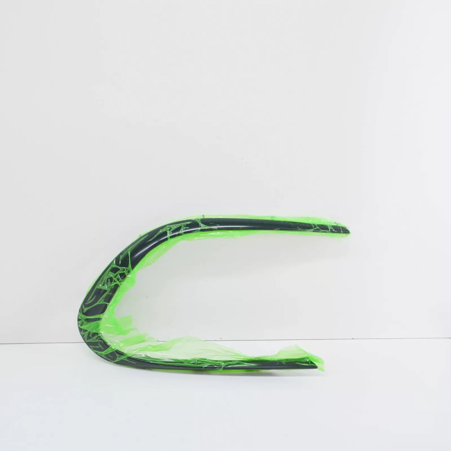 NEW MB CLA C117 FRONT BUMPER RIGHT OUTER SIDE SPOILER A1178858700 ORIGINAL