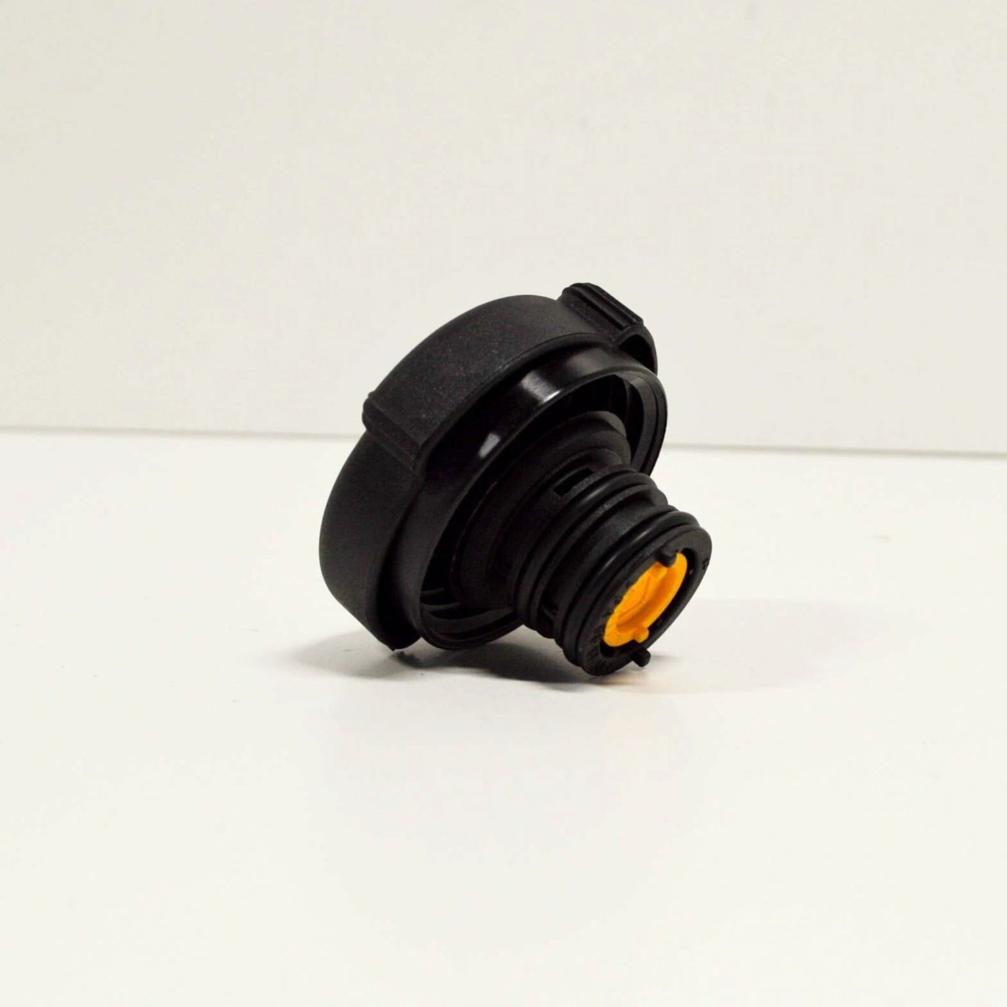 NEW BMW E36 E38 E39 E46 RADIATOR EXPANSION TANK CAP COVER 7639023 17137639023