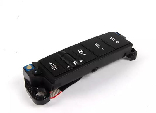 NEW VW TOUAREG 7L RIGHT RADIO/MFD BUTTONS 7L6959538D3X1 ORIGINAL