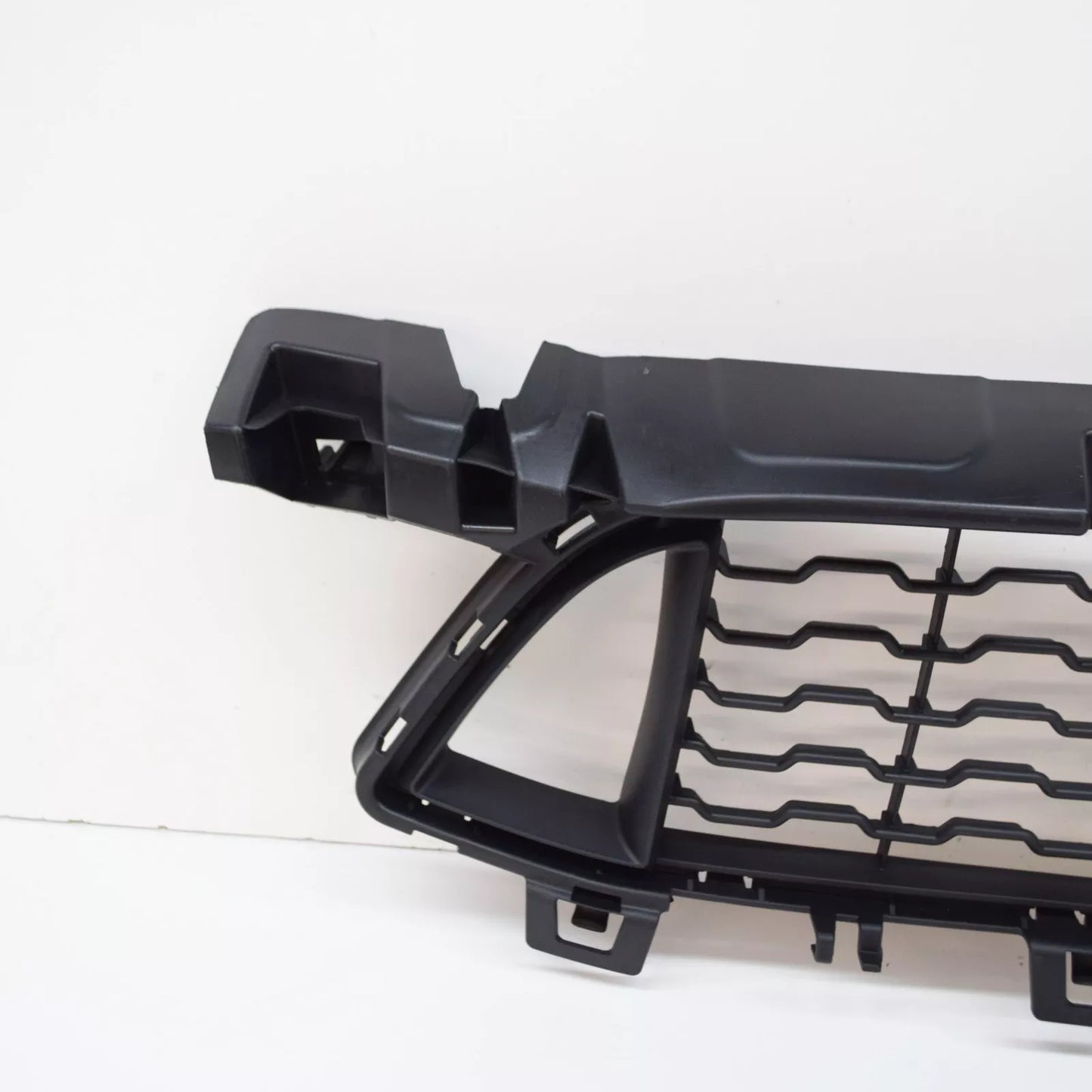 NEW BMW X1 F48 FRONT M SPORT BUMPER CENTER GRILLE 51118059888 8059888 ORIGINAL