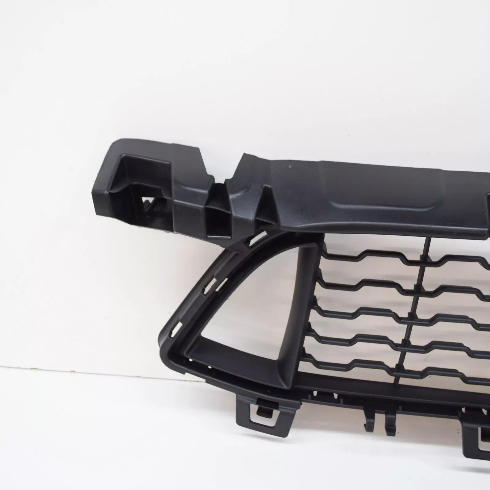 NEW BMW X1 F48 FRONT M SPORT BUMPER CENTER GRILLE 51118059888 8059888 ORIGINAL