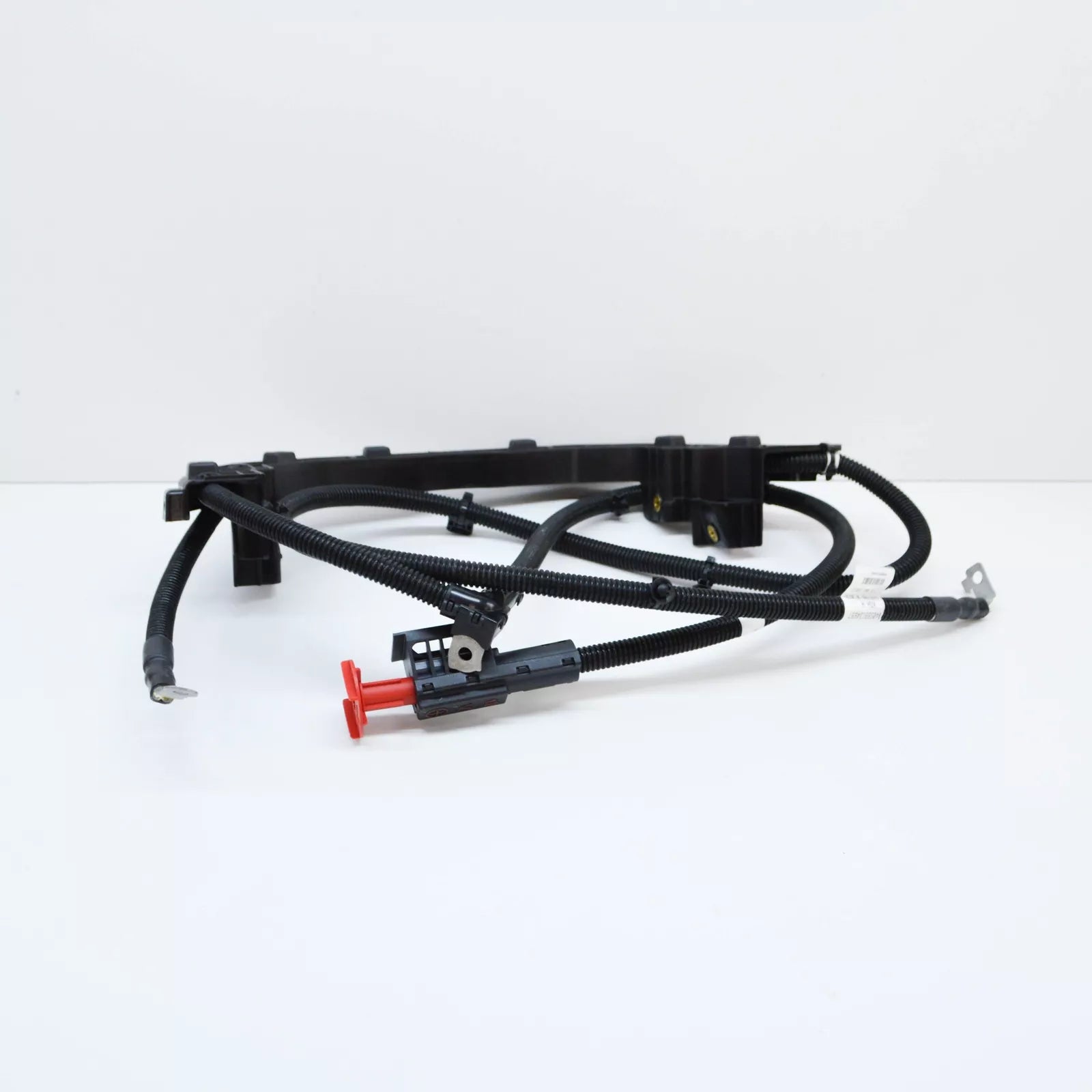 NEW MB SPRINTER 906 BATTERY RO STARTER AND ALTERNATOR WIRING A9065403527