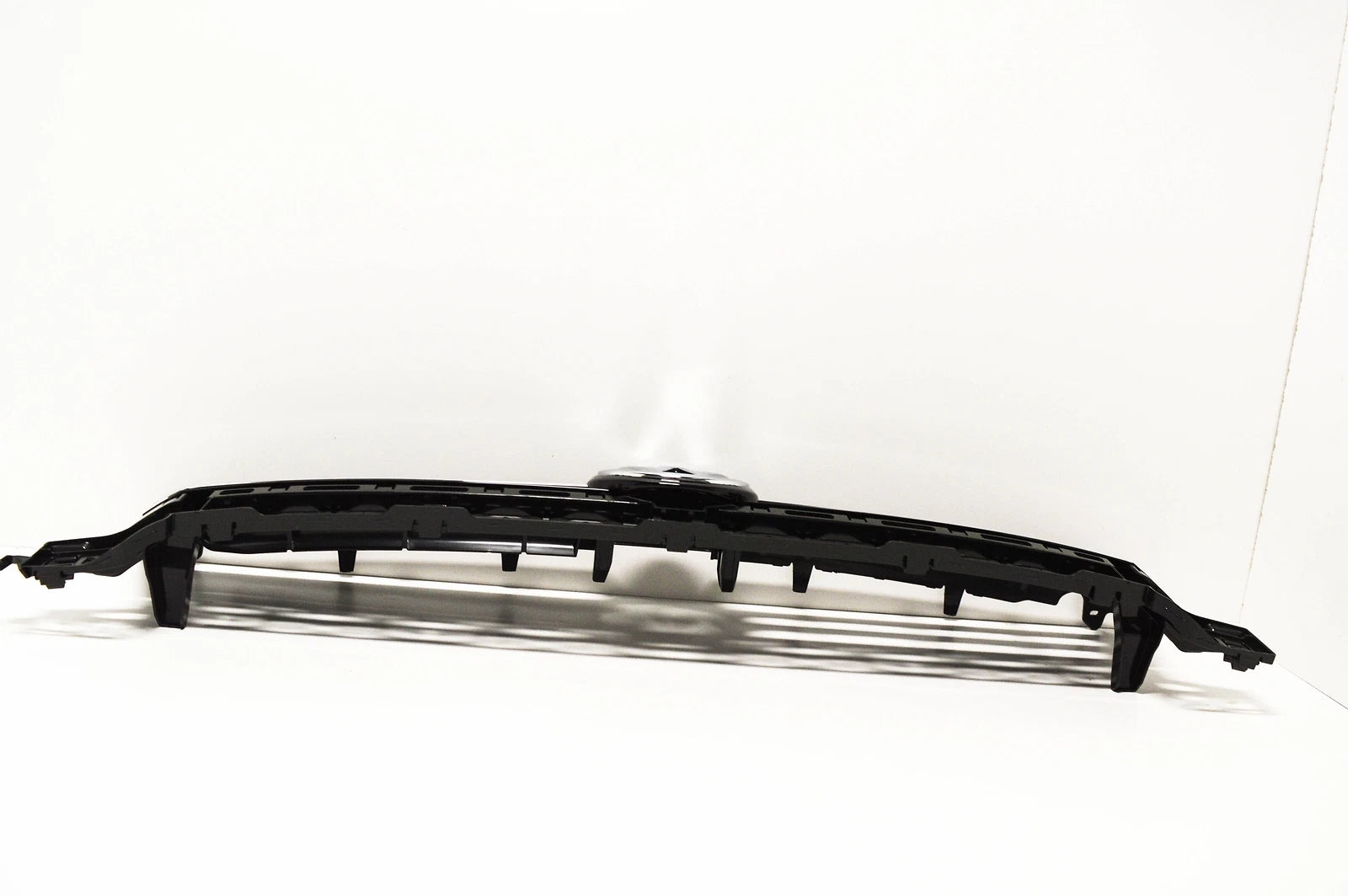 NEW VW TOURAN 1T FRONT BUMPER RADIATOR GRILLE 1T0853651BQPWF ORIGINAL
