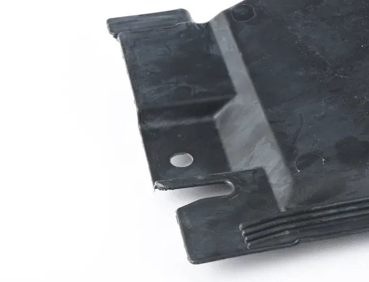 NEW MERCEDES-BENZ A W176 ENGINE COMPARTMENT BOTTOM COVER A1765200023 ORIGINAL