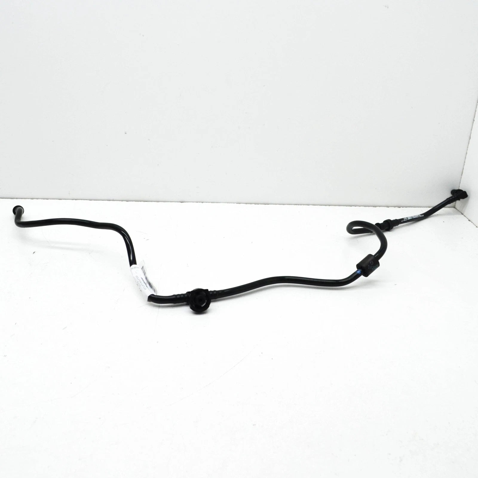 NEW MERCEDES-BENZ S CABRIO A217 ENGINE COOLANT OVERFLOW PIPE A2225015125