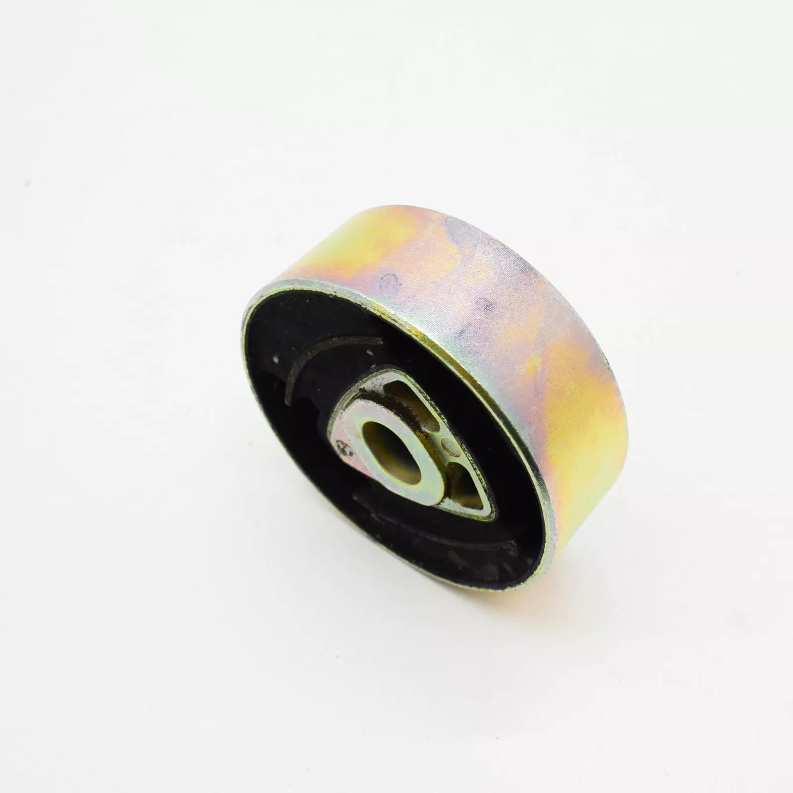 NEW BMW 3 E30 DIFFERENTIAL MOUNT BUSHING 33171135242 ORIGINAL