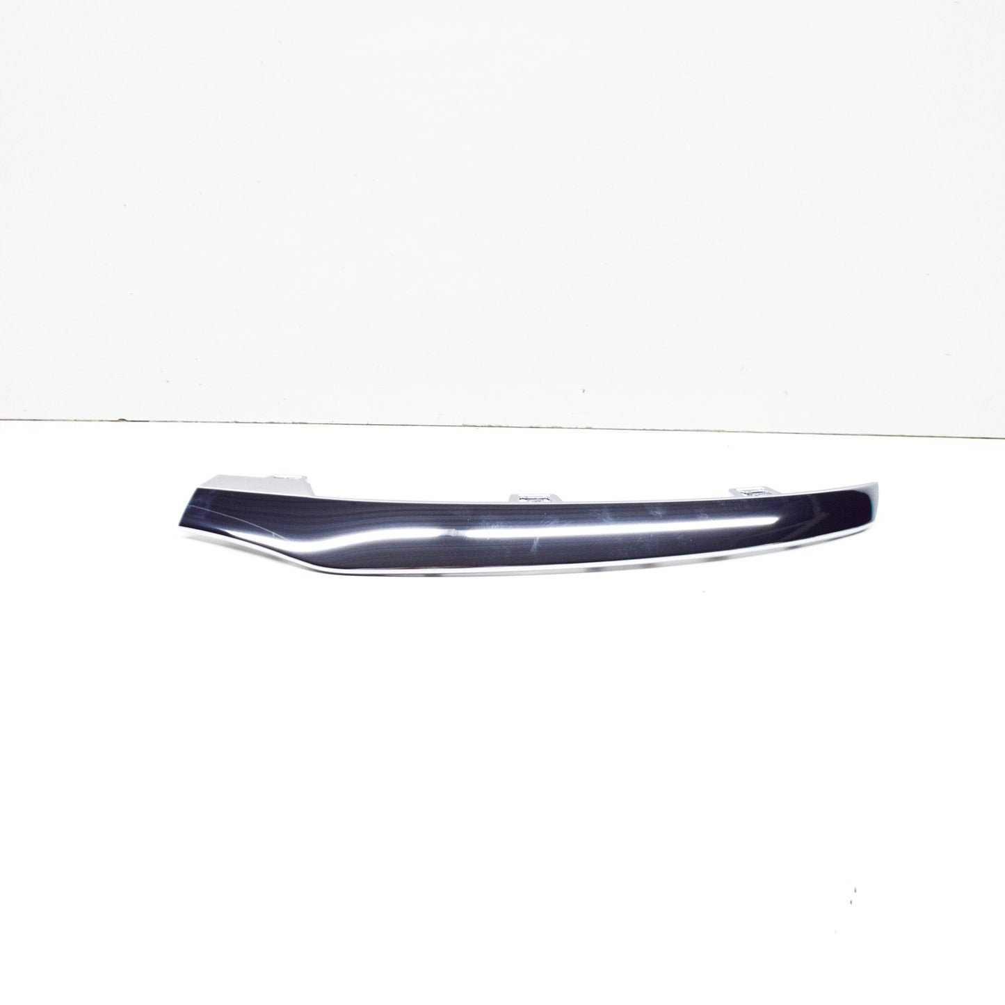 NEW MB GLC X253 FRONT BUMPER LEFT CHROME TRIM A2538852700 ORIGINAL