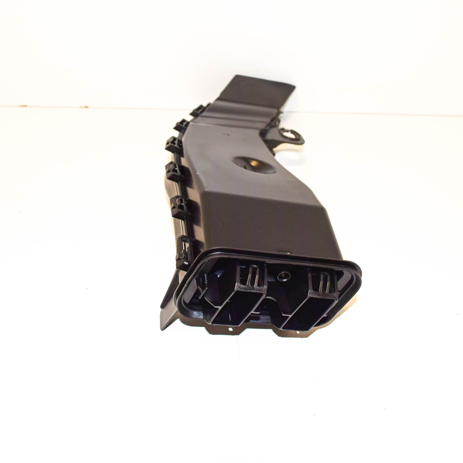 NEW MERCEDES BENZ C W205 LEFT DRAIN VALVE COWL A2058320184 ORIGINAL