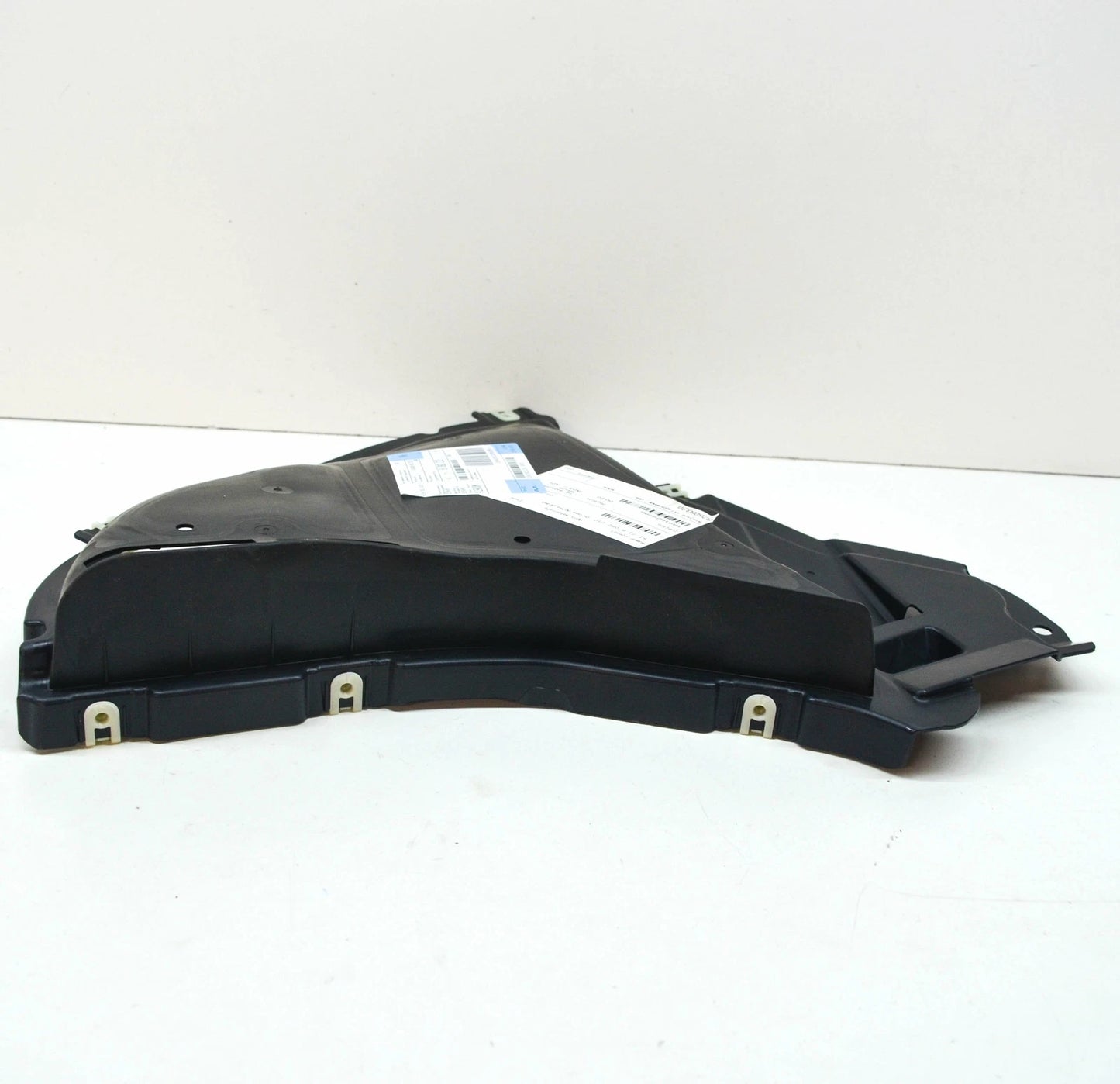 NEW BMW 5 G30 FRONT RIGHT WHEEL ARCH BOTTOM COVER 51718082212 ORIGINAL