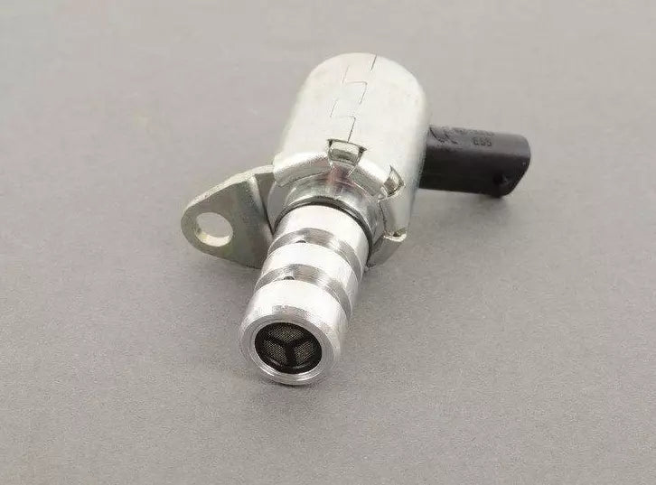 NEW AUDI A4 B8 OIL CONTROL VALVE 059115243B ORIGINAL